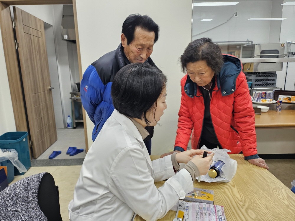농한기 일반단체 지원사업 -  찾아가는 의약교실(진안군 괴정마을)